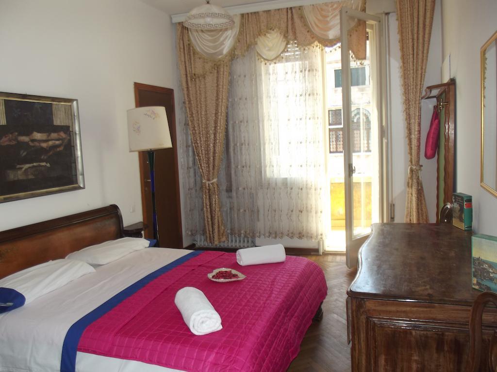 Ca'Barbaria Hotel Venice Phòng bức ảnh
